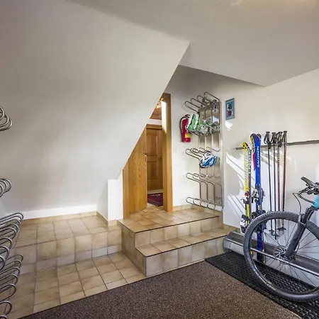 Johanna Apartment *