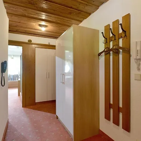 Johanna Apartment